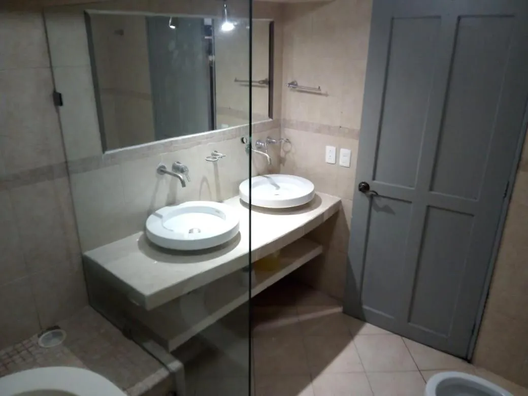 Hostel Large Penthouse On Lagoon, Fantastic Views, Across From Beach Cancun